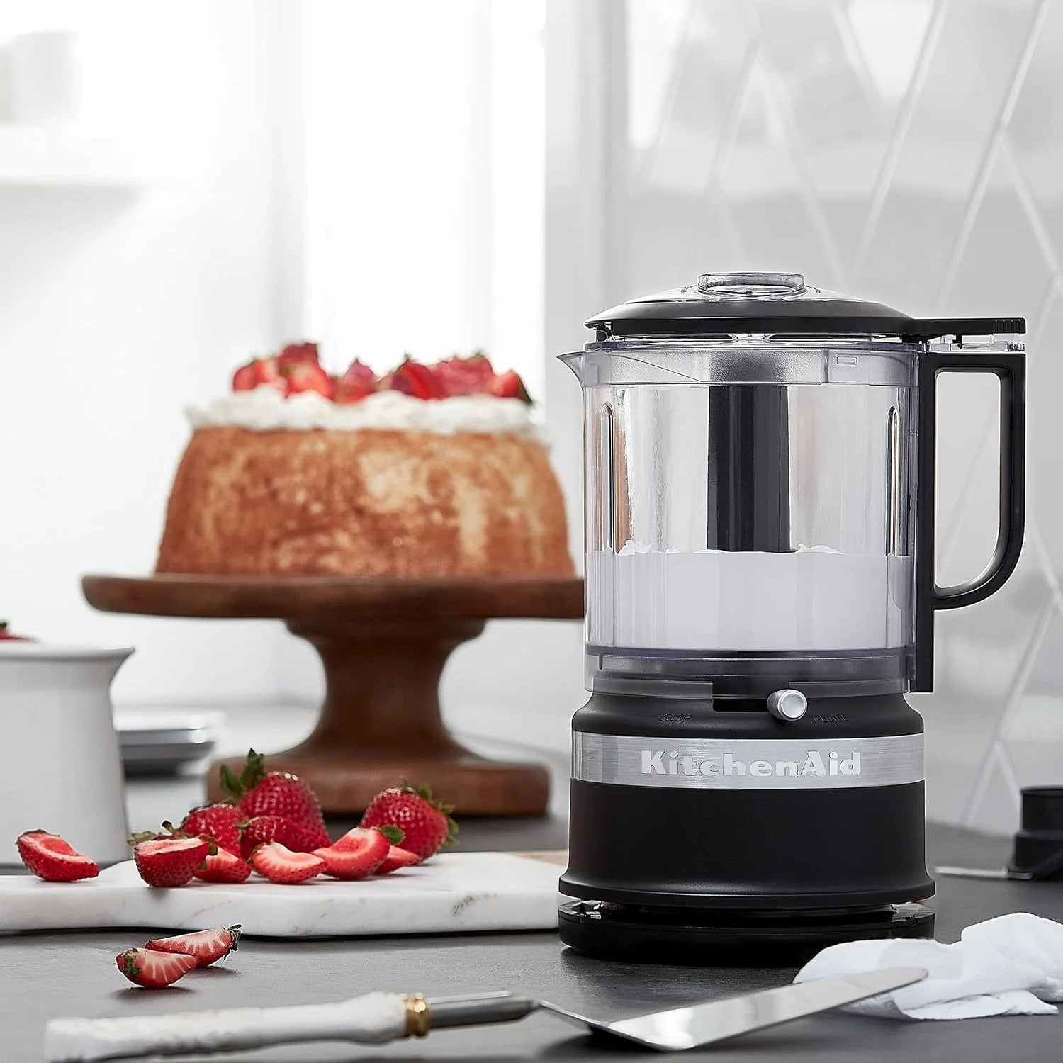 KitchenAid Classic Series 4.5 Quart Tilt-Head Stand Mixer K45SS, Onyx Black